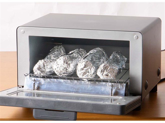 ライソン、“蜜芋の魔術師”監修の「超蜜やきいもトースターG2」に新色