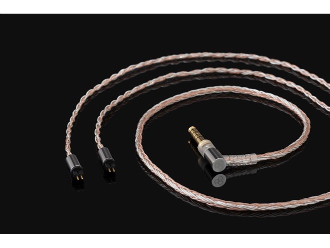 final、クロム銅筐体に水平対向2BAドライバーを搭載した有線イヤホン