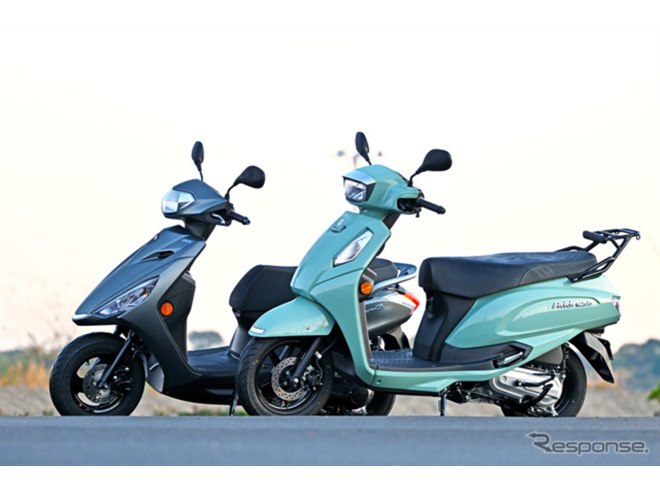 注目の125ccスクーター2台をガチンコ比較！「静粛」のアクシスZか