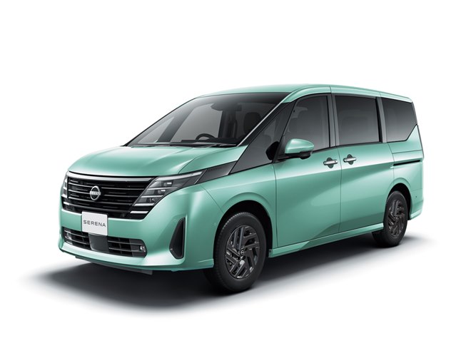 日産が「セレナ」をマイナーチェンジ フロントグリルのパターンを変更