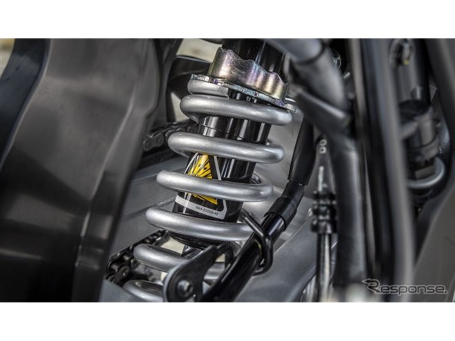 ���}�n WR125R ABS