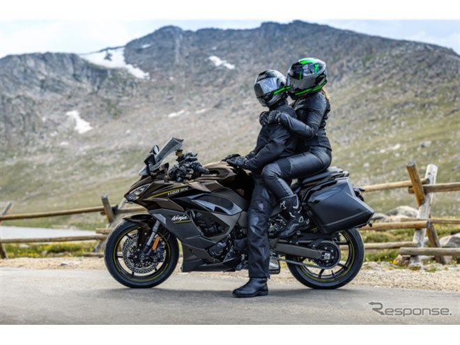 カワサキの大型スポーツツアラー『Ninja 1100SX』、2026年モデルを発表