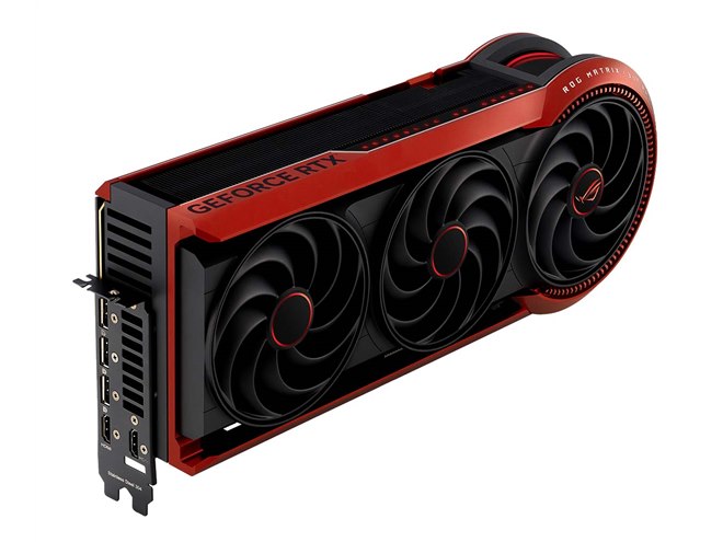 ASUS、「GeForce RTX 5090」を搭載したビデオカードの30周年記念モデル