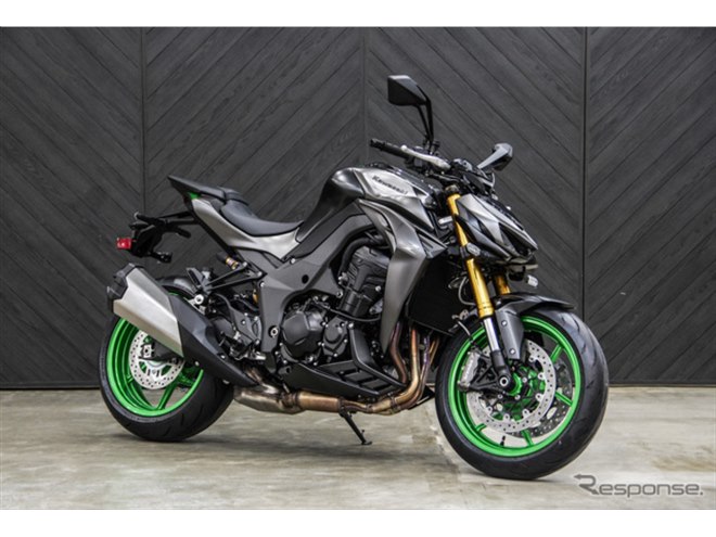 Sugomi」極まるスーパーネイキッド！ カワサキ『Z1100』新型発売、158