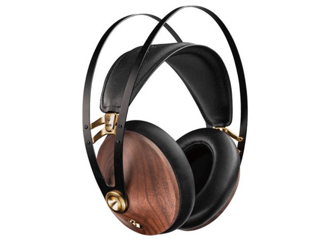 Meze Audio、内部設計を刷新したウッドヘッドホン第2世代モデル「99