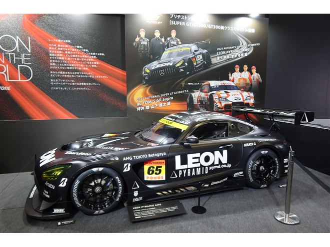 ブリヂストンは新タイヤ「ポテンザRE-71RZ」の魅力をアピール【東京