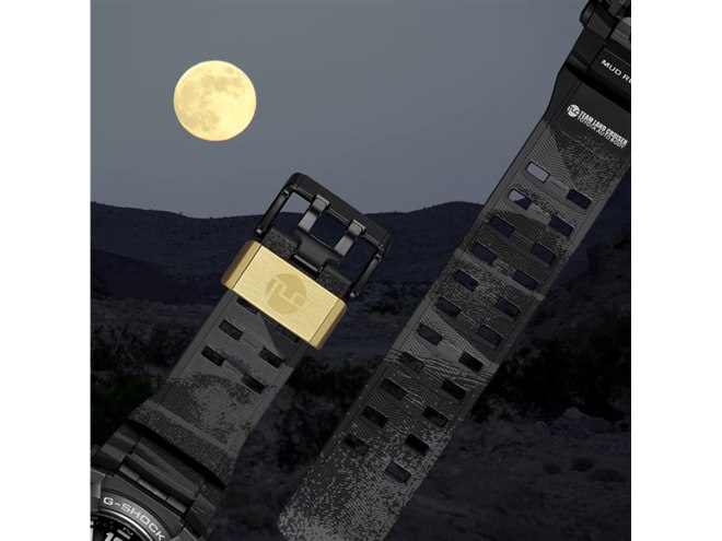 カシオ、「G-SHOCK」にチームランドクルーザー・コラボモデル ダカール