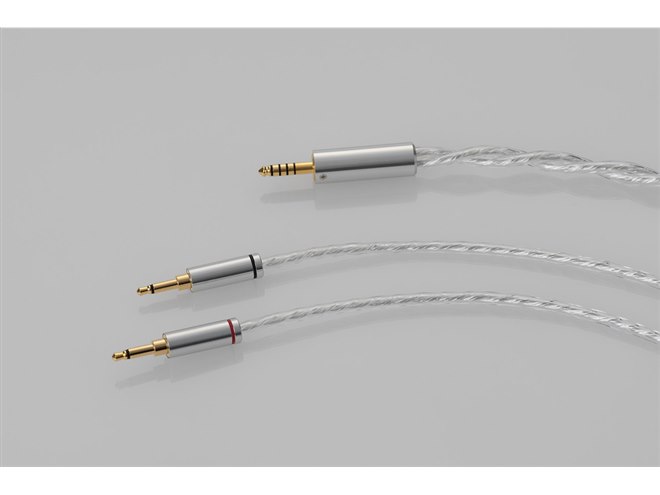 final、圧倒的開放感を追求した密閉型ヘッドホン「DX4000 CL」 - 価格.com