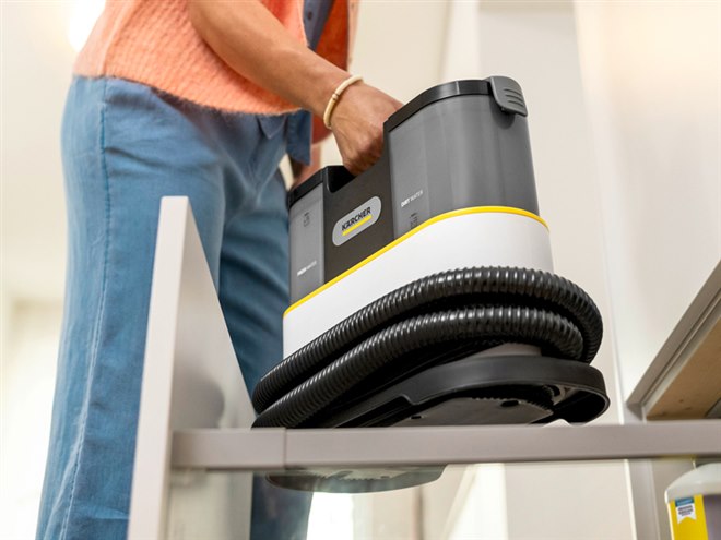 ケルヒャー カーペットリンスクリーナー SE2 ケルヒャー（KARCHER） カーペットリンスクリーナー SE 2 パワフル吸引