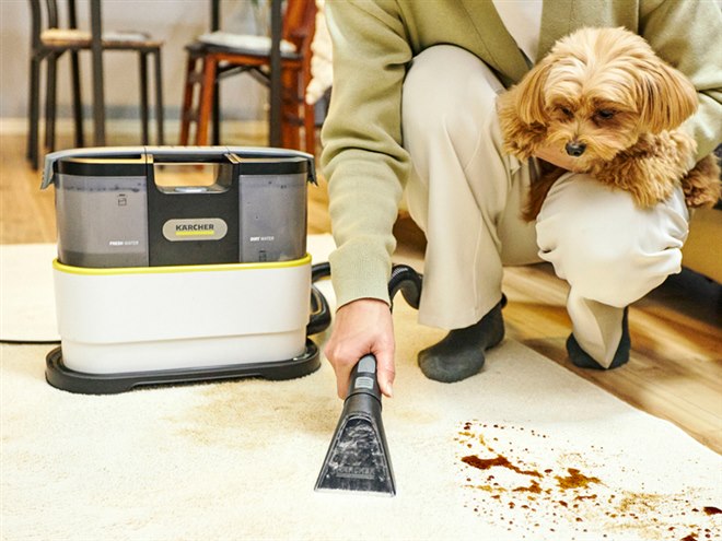 ケルヒャー、布製品を水洗いできる家庭用カーペットリンスクリーナー