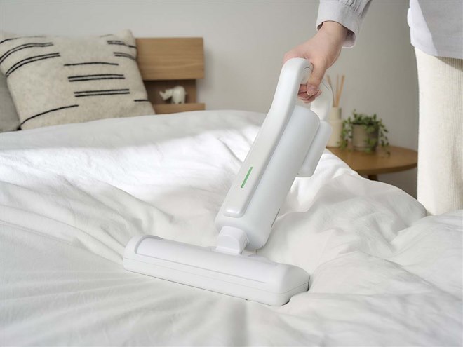 アイリスオーヤマ、紙パック式を採用した「充電式紙パックふとん
