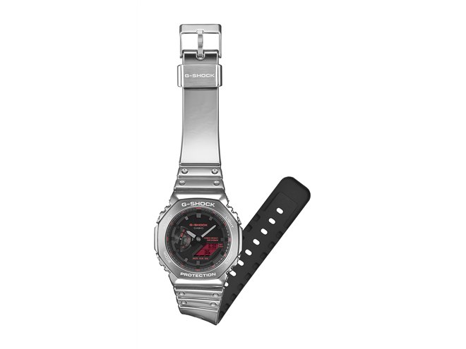 カシオ、ステンレスベゼルとレッド液晶を採用したG-SHOCK「FINE
