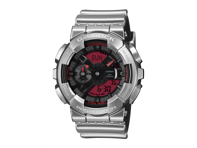 カシオ、ステンレスベゼルとレッド液晶を採用したG-SHOCK「FINE