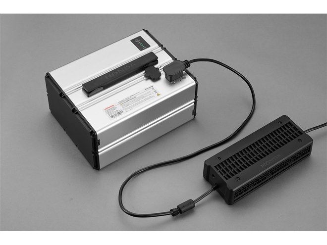 ホンダが原付一種の100％電動コミューター「ICON e：」を発売 - 価格.com