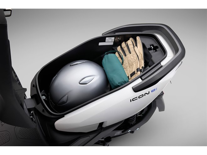 ホンダが原付一種の100%電動コミューター「ICON e:」を発売 - 価格.com ホンダが原付一種の100%電動コミューター「ICON e:」を発売 - 価格.com