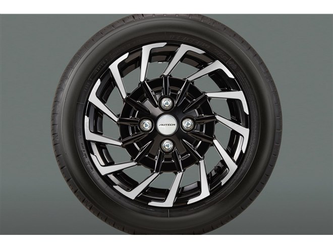日産ルークス」のカスタマイズモデル「AUTECHライン」に自然吸気