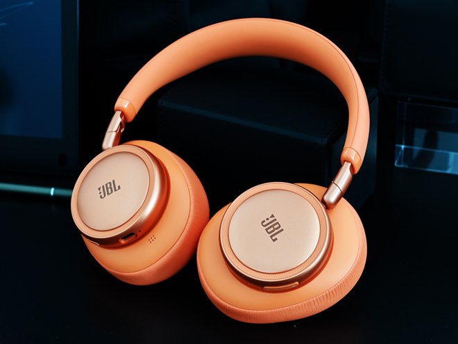 JBL LIVE 650BTNC 無線ヘッドホン ノイズキャンセリング Free Shipping! JBL Live 650BT Bluetooth On-Ear Headset with