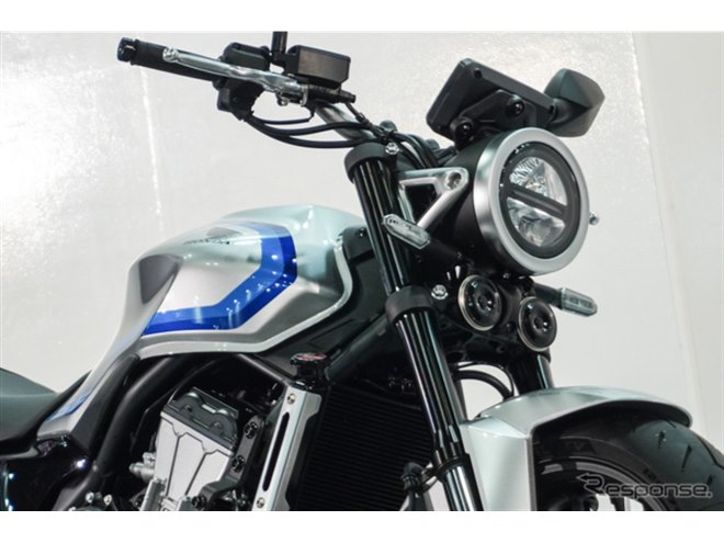 教習車でもお馴染み、ホンダ『CB400 SUPER FOUR』待望の復活！ 発売