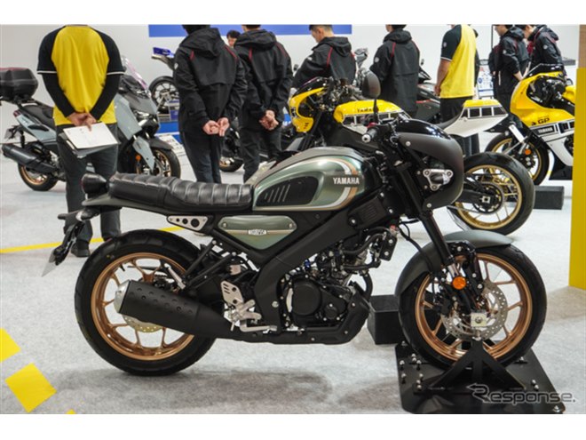 ヤマハの入門ネオレトロバイクに、高速も走れる155ccが登場！『XSR155