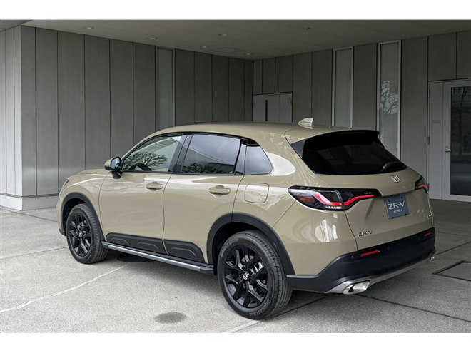 ホンダが「ZR-V」を一部改良 アクティブな特別仕様車「クロス