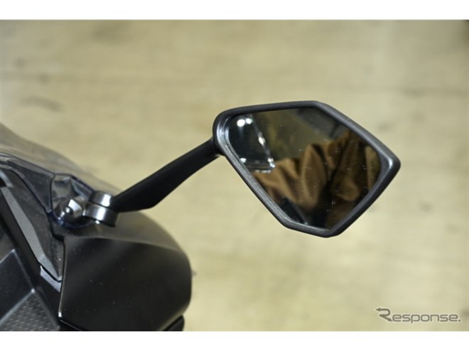 �J���T�L Ninja 500�i�������[�^�[�T�C�N���V���[2026�j