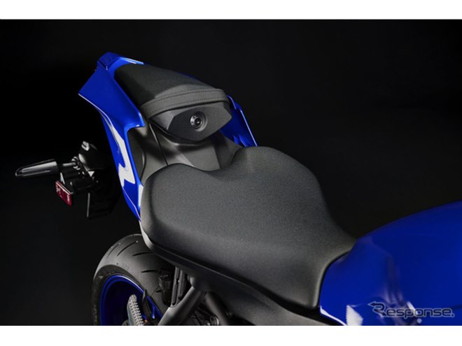 ���}�n YZF-R7 ABS