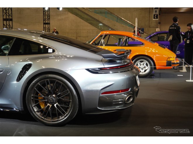 ポルシェ『911ターボS』新型が日本初公開、史上最強の711psツイン
