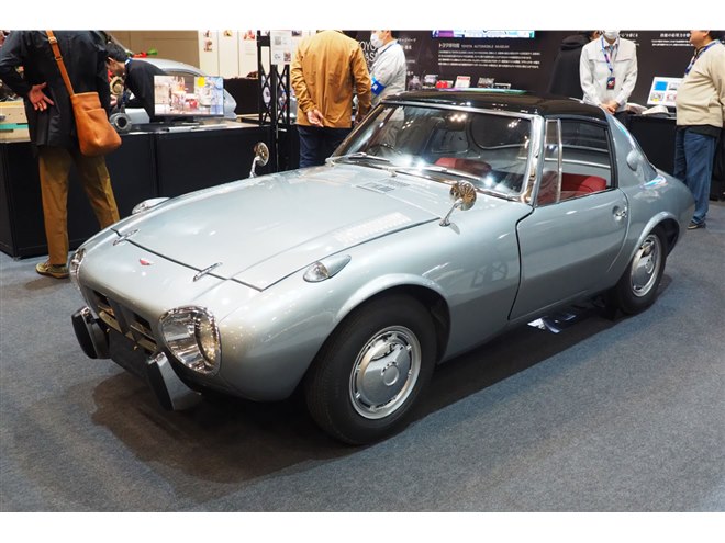 日本車が世界を捉えた日”をテーマにトヨタが「スポーツ800」や「トヨタ