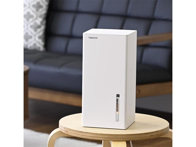 山善、モバイルバッテリー対応＋コンパクト設計で狭い空間でも使用可能