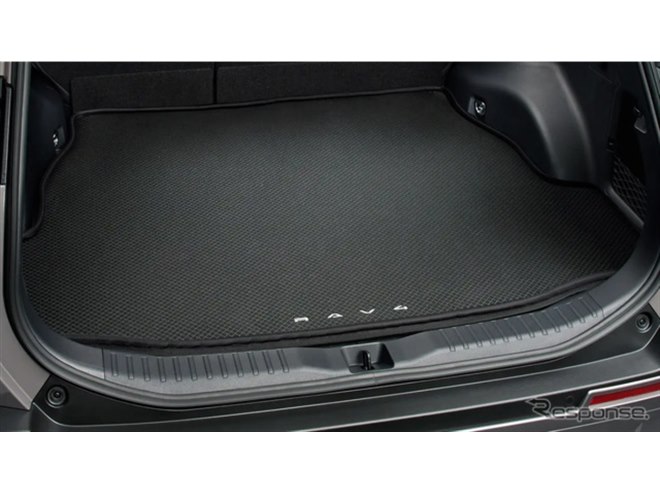 トヨタ アップグレード ファクトリー、新型『RAV4』純正アクセサリーを