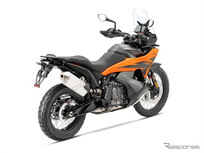 ミドルアドベンチャーの新定番、KTM『790 ADVENTURE』2026年モデル発売
