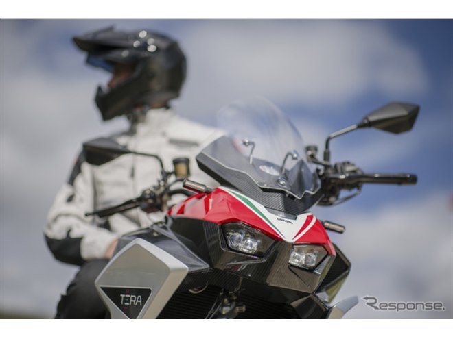 638万円！ 伊ビモータ「TESI H2 TERA」日本上陸…カワサキZ H2の