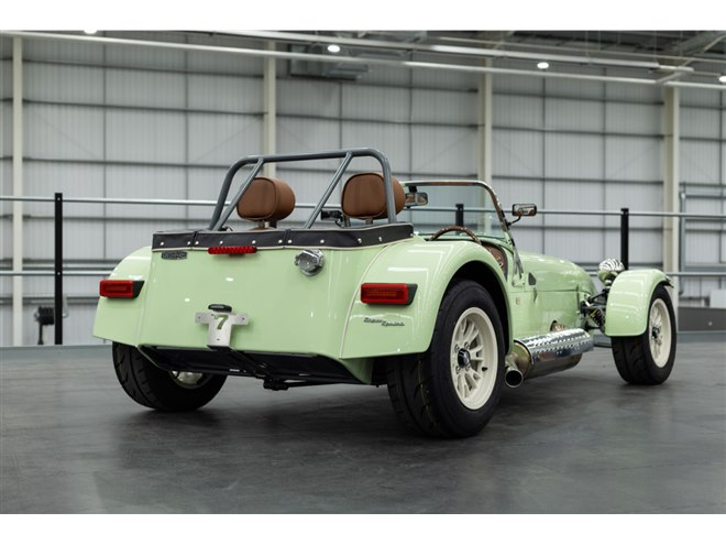 台数27台の日本限定車「ケータハム・セブン340スーパースプリント