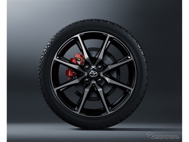 激アツやん」「普通にかっこよくて草」トヨタ『アクア』「GR SPORT