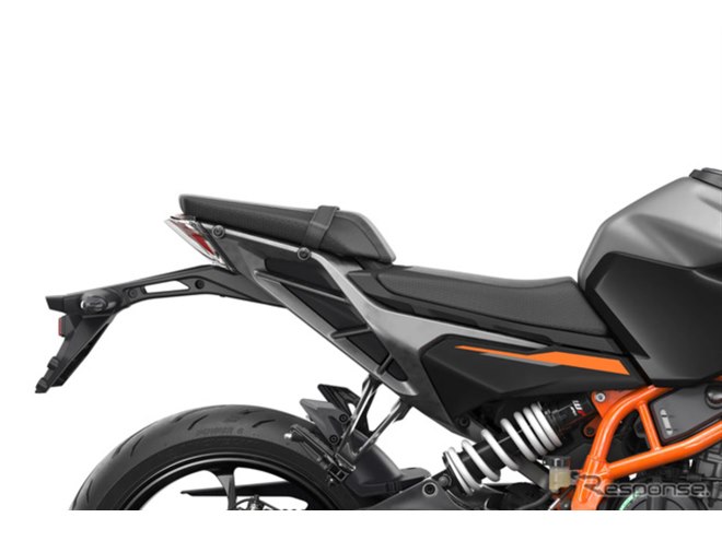KTM�w390 DUKE�x2026�N���f��