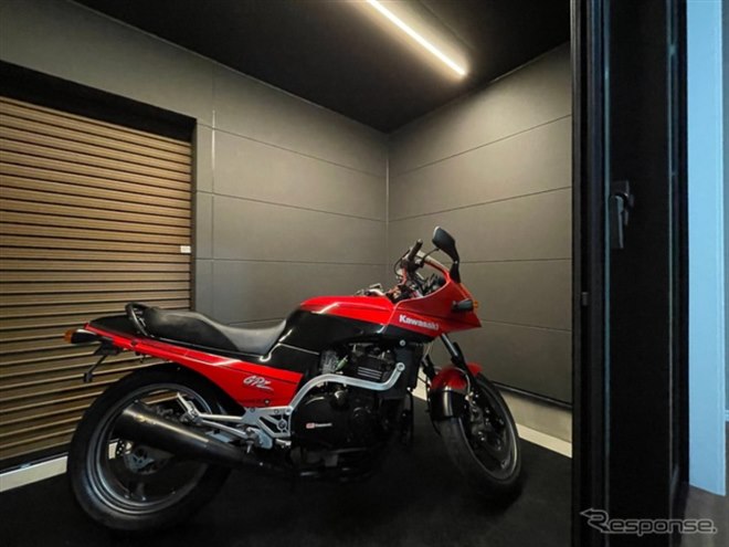 �uNAPS HOME�v�o�C�N�K���[�W�t���Z��i��剪�U B�����j�~�uGPZ900R�v