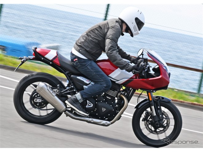 �g���C�A���t Thruxton 400�i�X���N�X�g��400�j