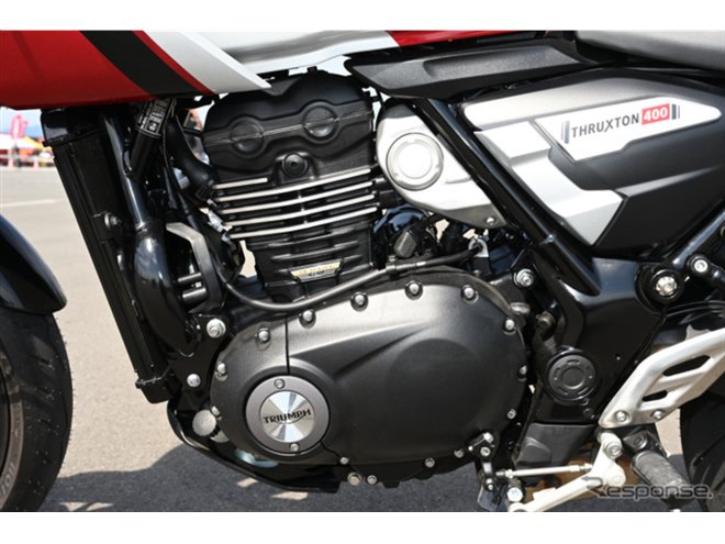 �g���C�A���t Thruxton 400�i�X���N�X�g��400�j