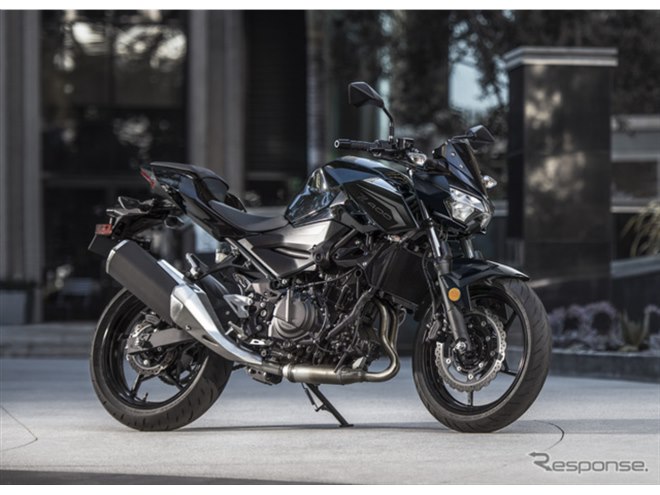 �J���T�L Z400 2027�N���f��