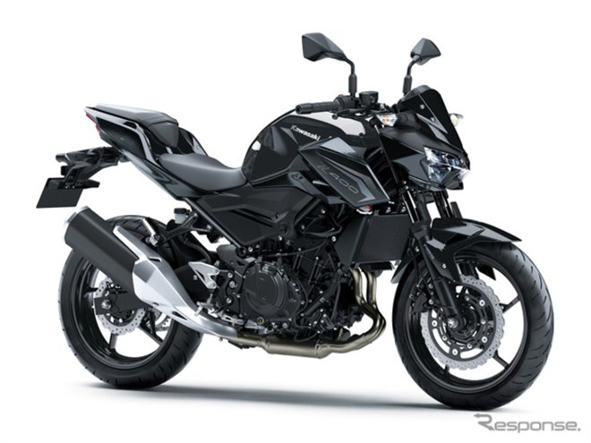 �J���T�L Z400 2027�N���f��