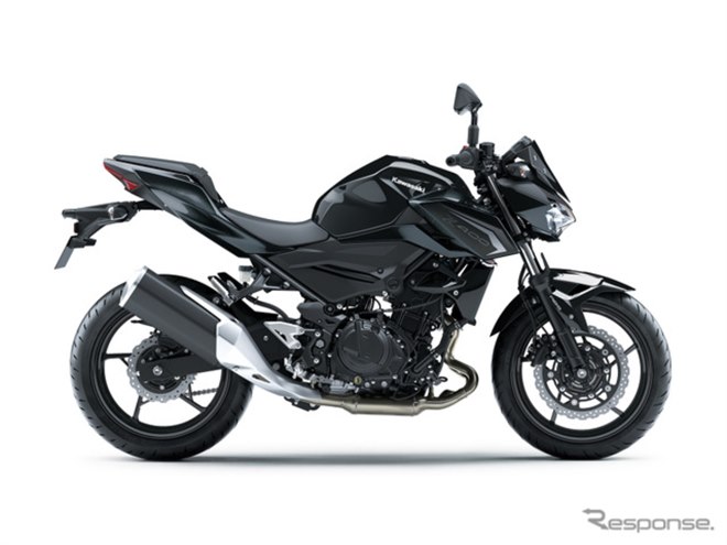 �J���T�L Z400 2027�N���f��