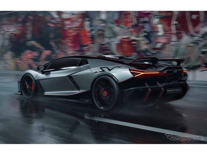 ランボルギーニの新V12フラッグシップ『レヴエルト SV』発表、価格は