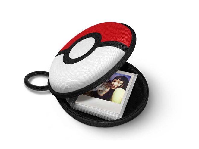 ポラロイド、ポケモンとコラボした特別デザインのインスタントカメラを
