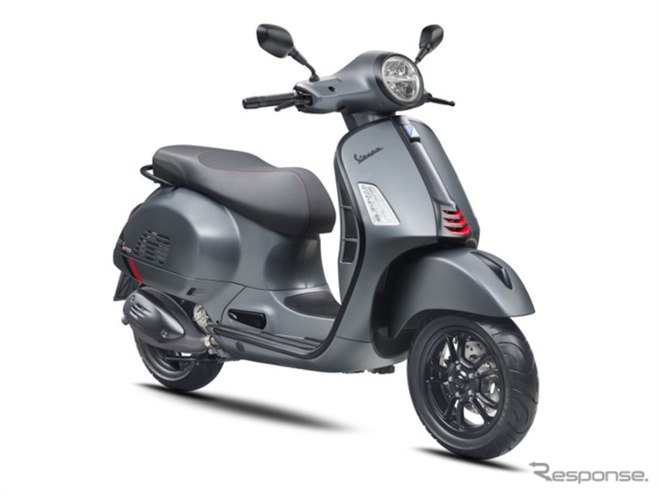 �x�X�p�EGTS 300 SuperSport�i�g���{���W�F���e�O���[�j