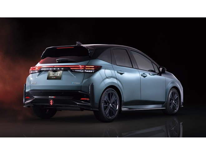 日産 NOTE ノート ブラック ハッチバック 日産：ノート [ NOTE