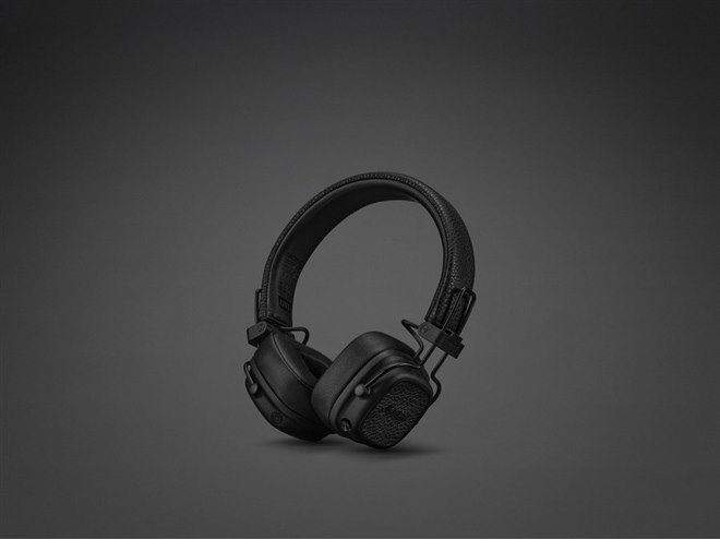 Marshall、「Pitch Black Collection」にワイヤレスヘッドホン