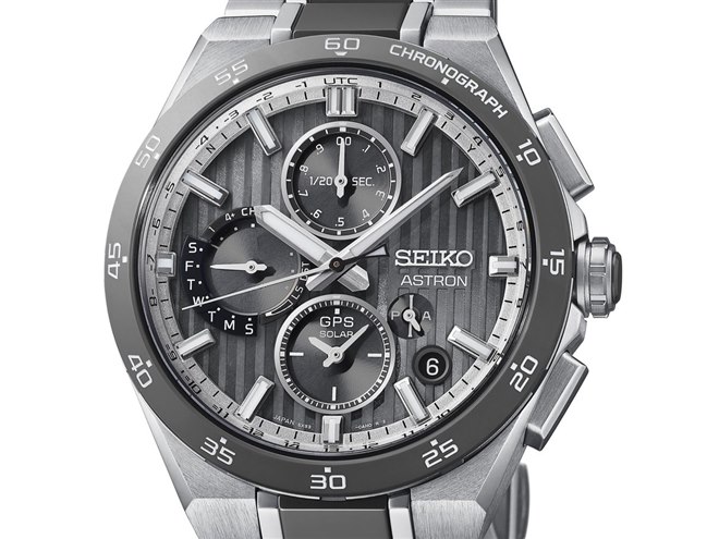 SEIKO ASTRON 電波ソーラー腕時計です。 セイコー、アストロン Nexterからグレーセラミックスを採用したGPS
