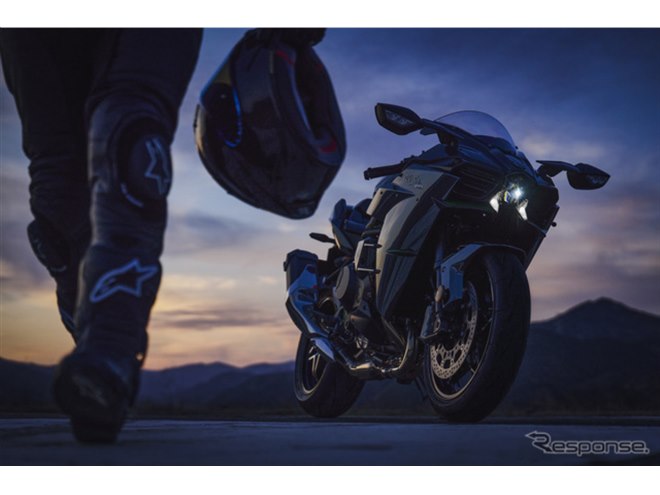 �J���T�L Ninja H2 CARBON