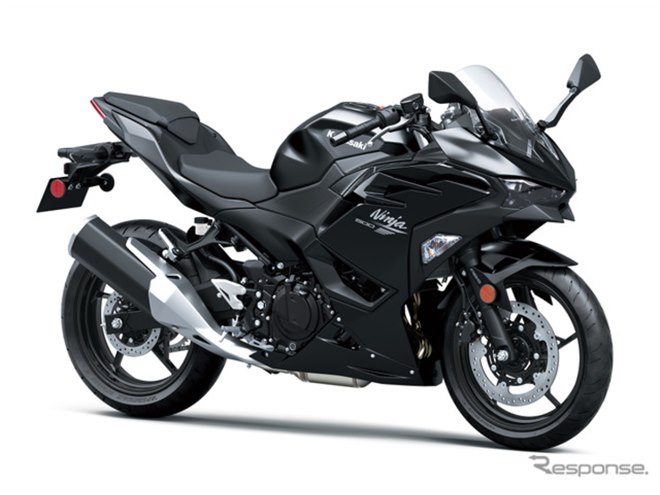 �J���T�L Ninja 500 2027�N���f��