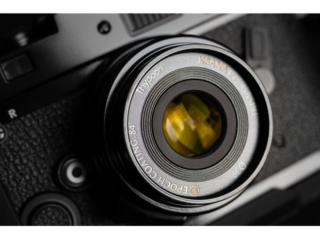 �uKsana 35mm f/2 ASPH. �u���b�N�y�C���g�v